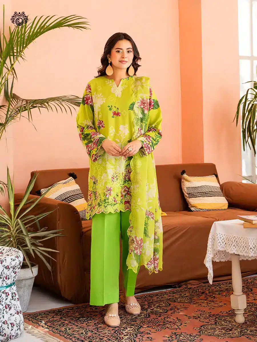 Pakistani Three Piece Dress Collection | Rangdhonu Pakistani three piece dress collection for women in Bangladesh by Rangdhonu