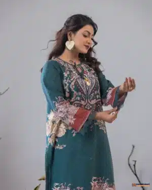 Pakistani three piece dress collection for women in Bangladesh by Rangdhonu